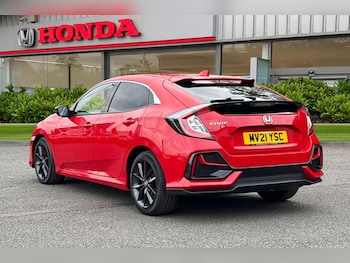 Used Honda Civic 2021 for sale - 76148965: Photo 2