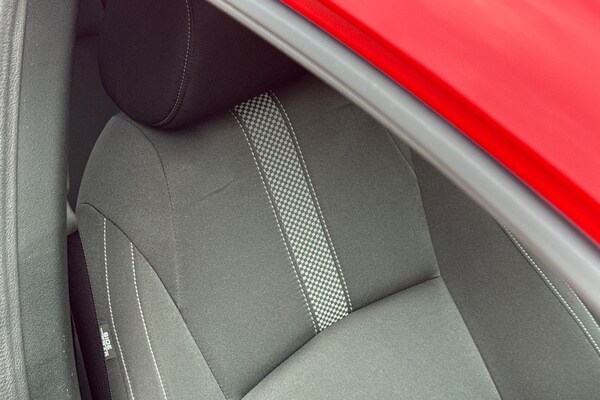 Used Honda Civic 2021 for sale - 76148965: Photo 30