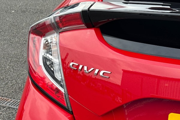 Used Honda Civic 2021 for sale - 76148965: Photo 31