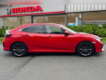 Used Honda Civic 2021 for sale - 76148965: Photo 3