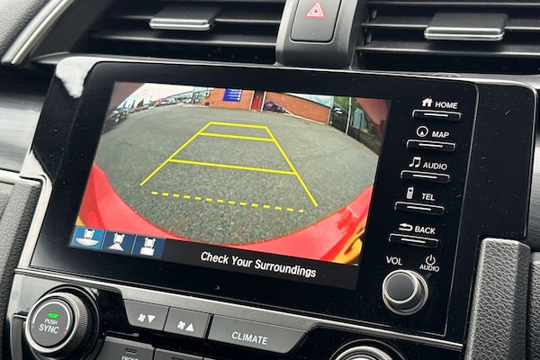 Used Honda Civic 2021 for sale - 76148965: Photo 42