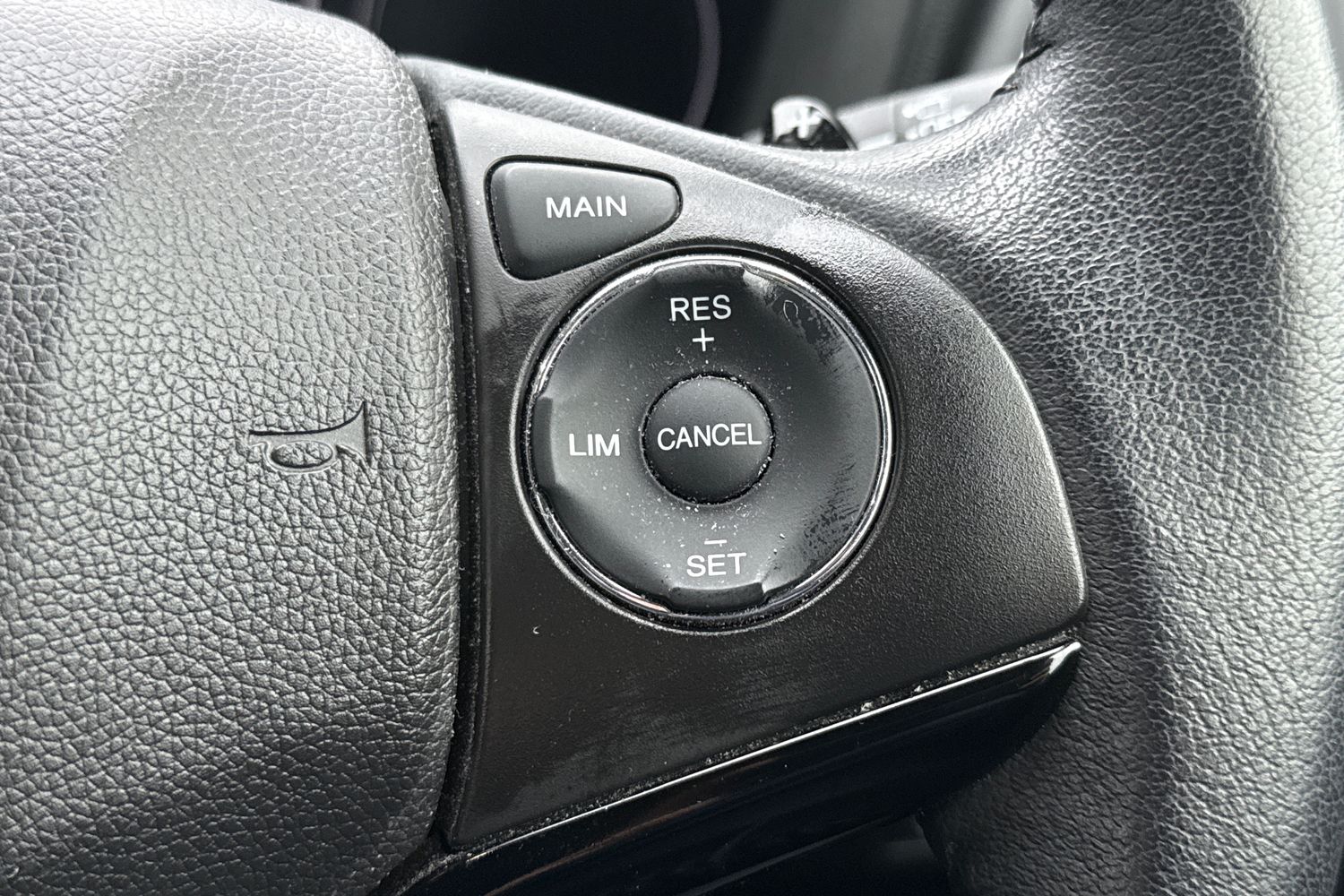 Used Honda HR-V 2020 for sale - 77436011: Photo 37