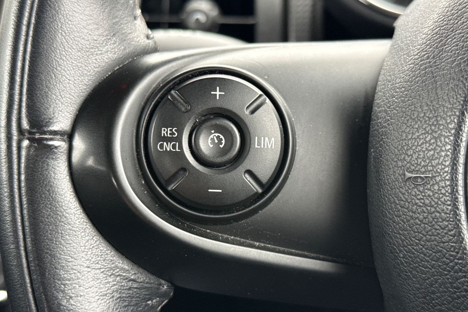 Used MINI Hatch 2017 for sale - 77514911: Photo 39