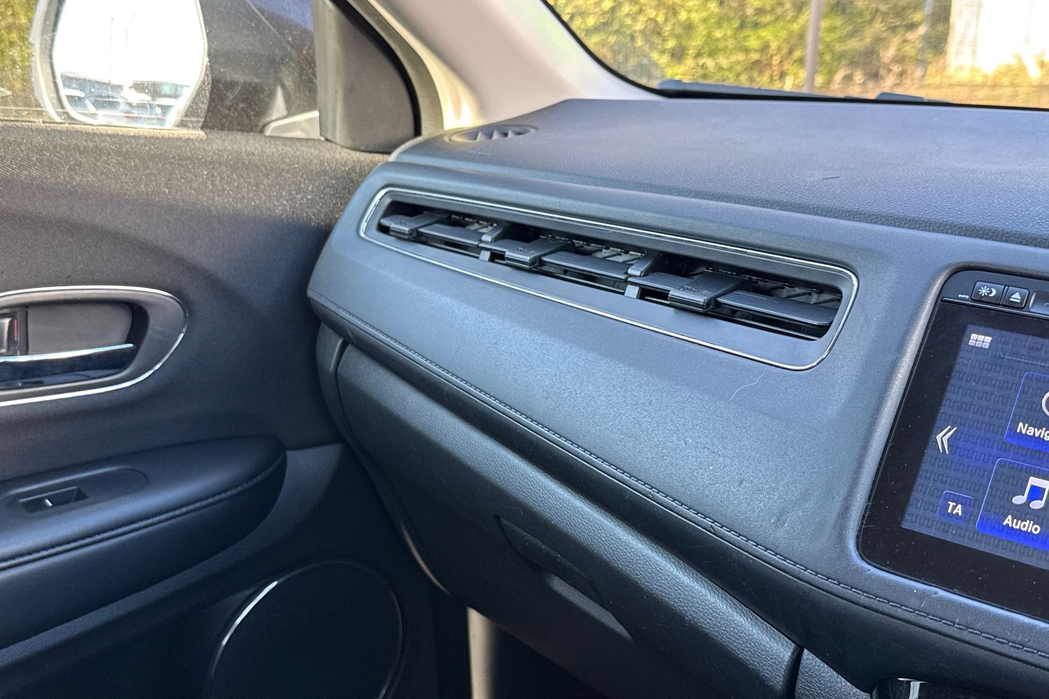 Used Honda HR-V 2018 for sale - 78154982: Photo 43