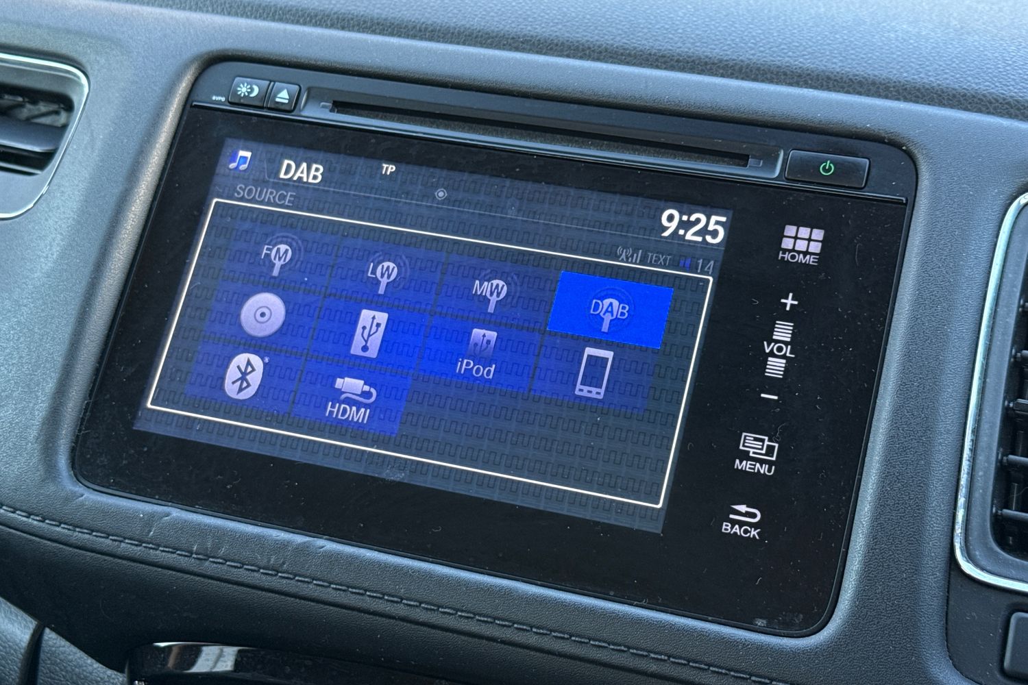 Used Honda HR-V 2018 for sale - 78154982: Photo 46