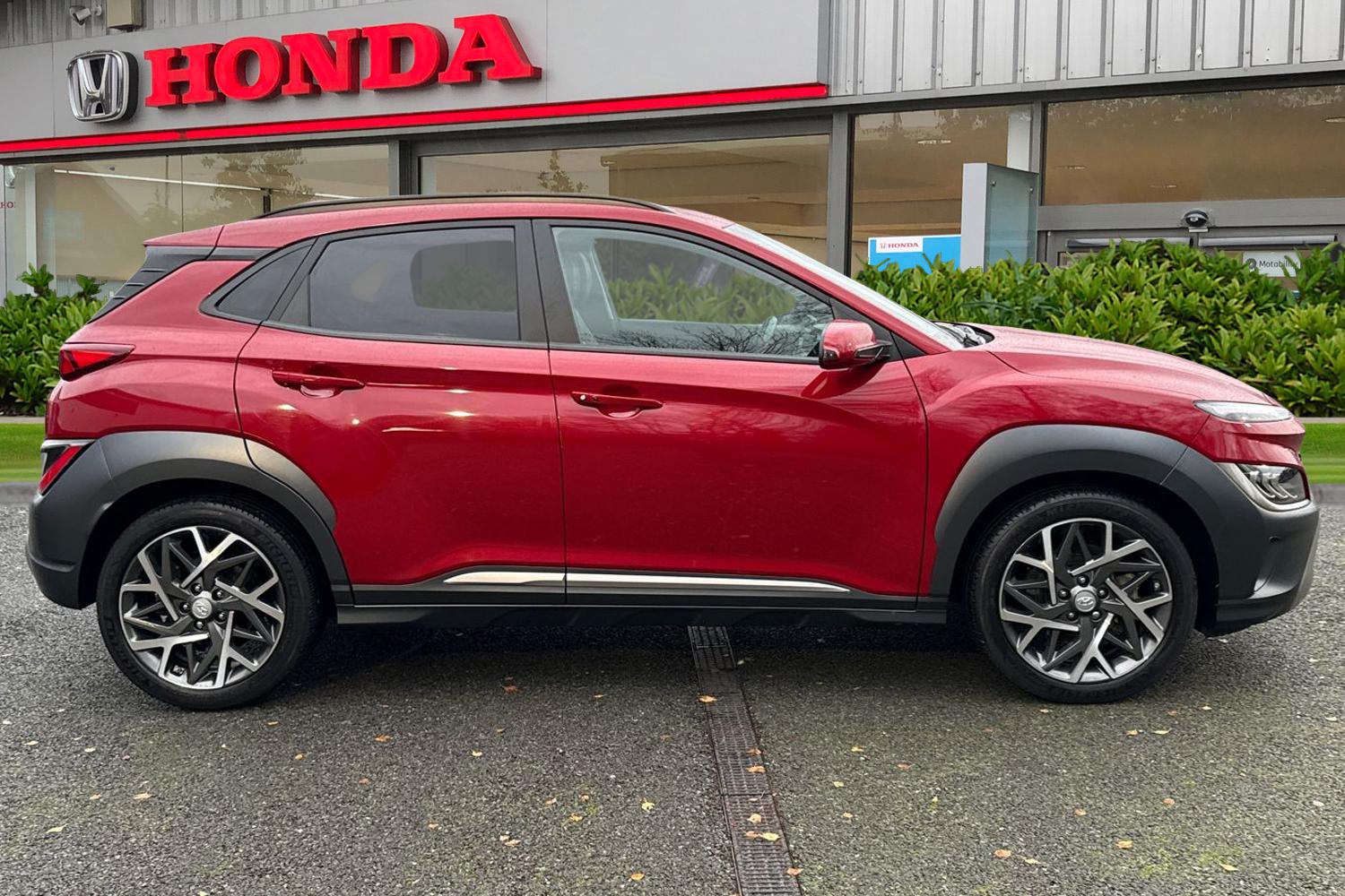 Used Hyundai KONA 2022 for sale - 76851829: Photo 3