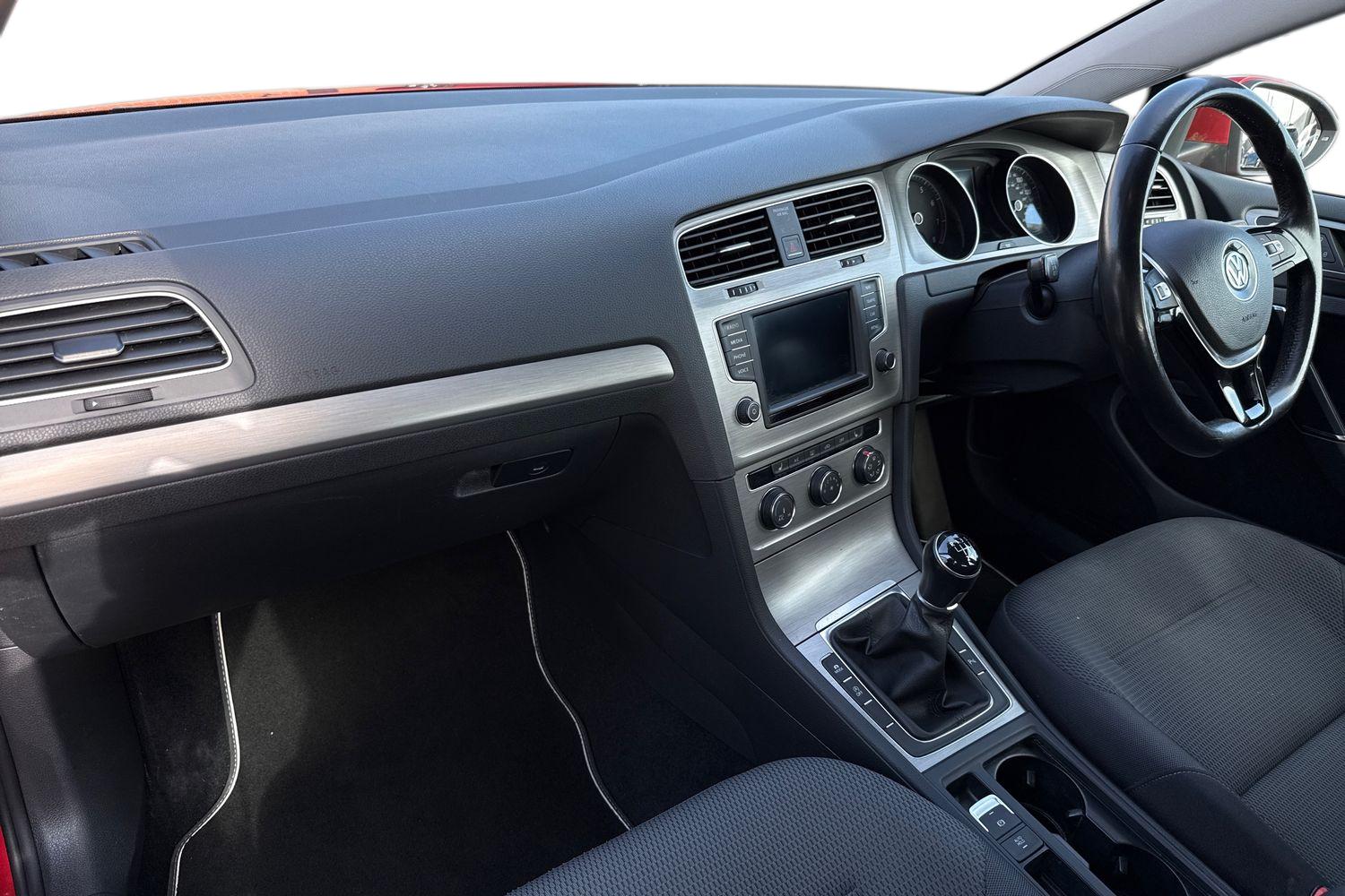 Used Volkswagen Golf 2016 for sale - 77774149: Photo 15