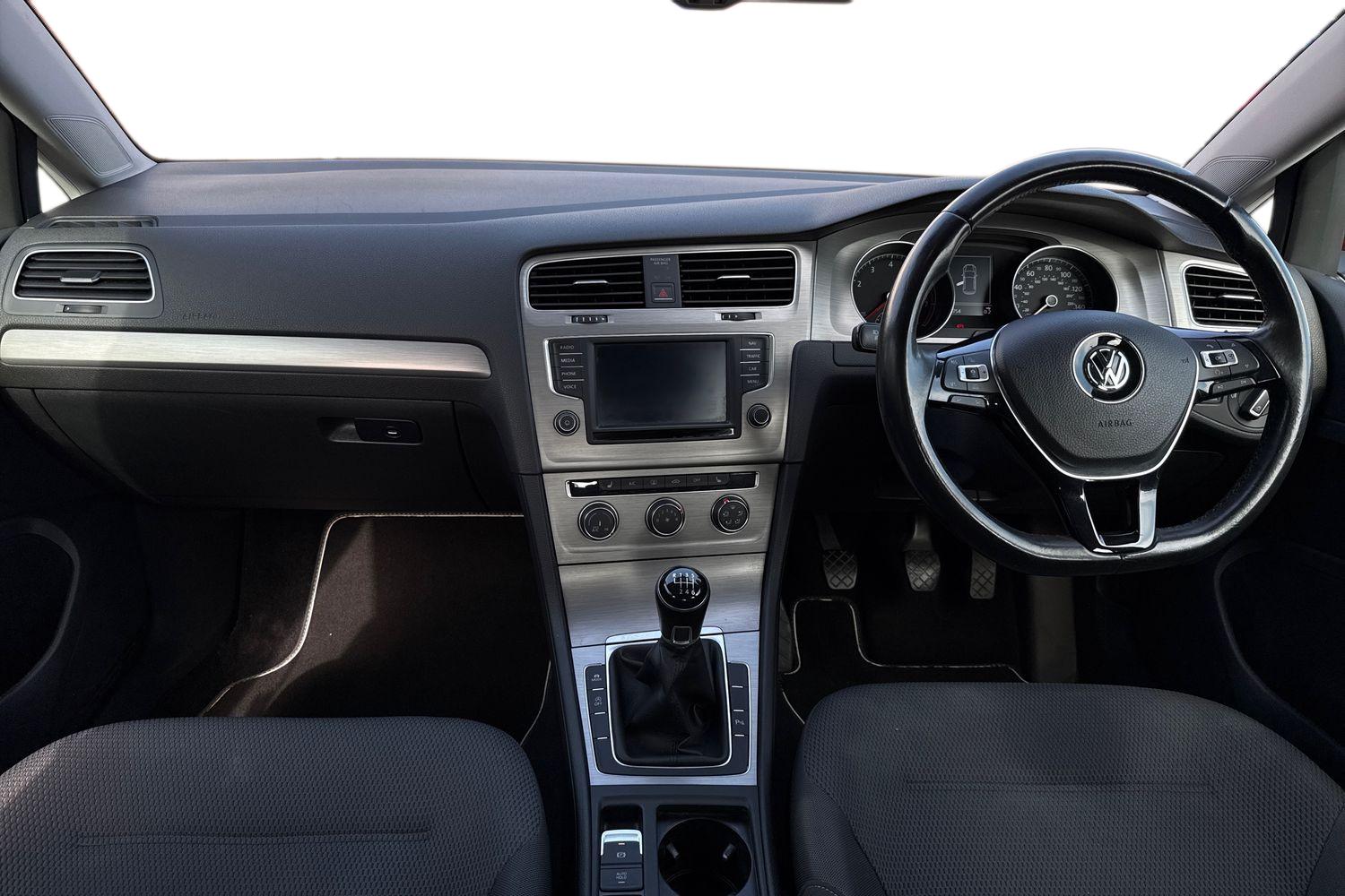 Used Volkswagen Golf 2016 for sale - 77774149: Photo 16