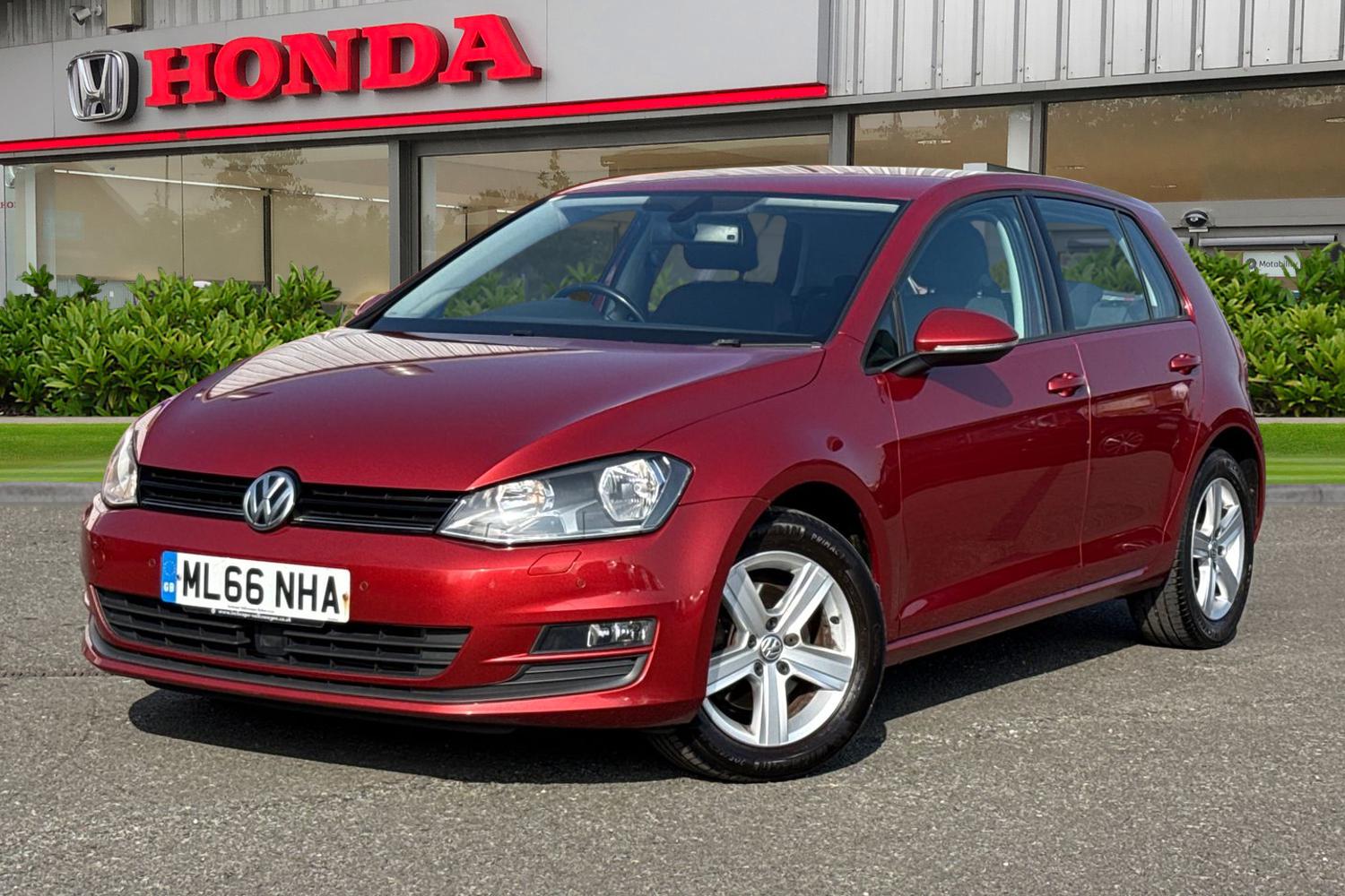 Used Volkswagen Golf 2016 for sale - 77774149: Photo 6