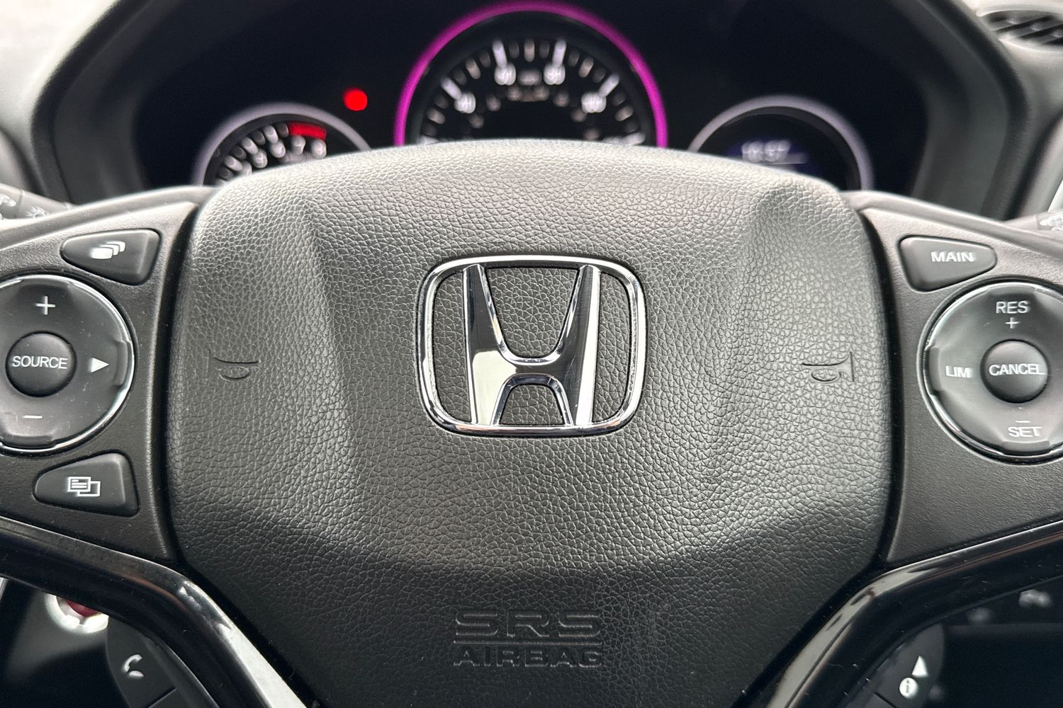 Used Honda HR-V 2018 for sale - 76546226: Photo 39