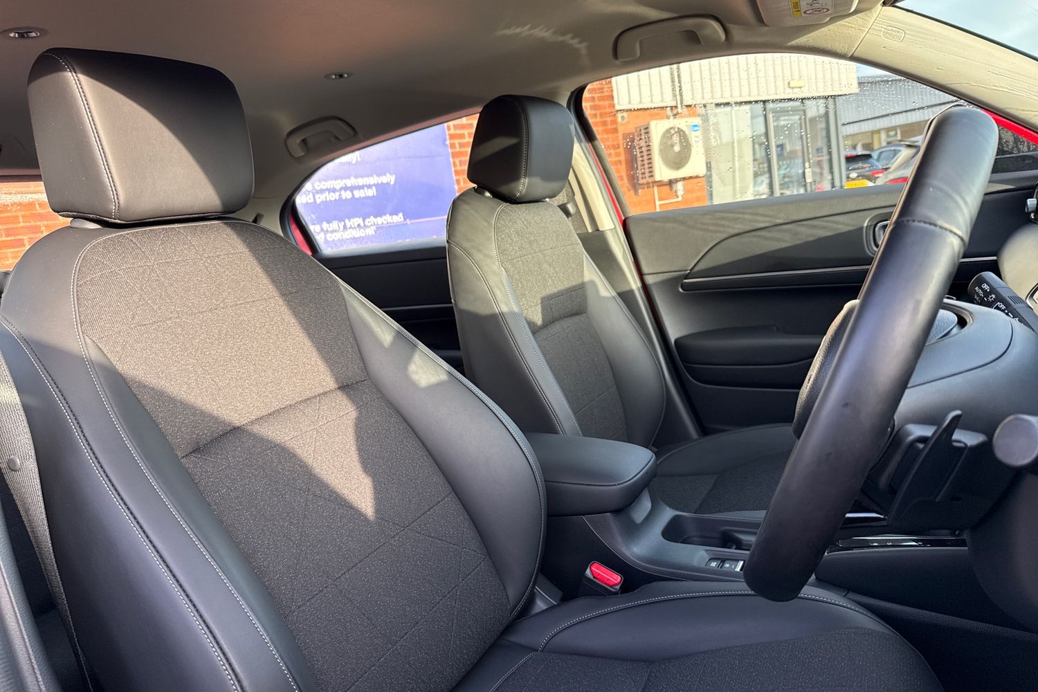 Used Honda HR-V 2024 for sale - 76863235: Photo 24