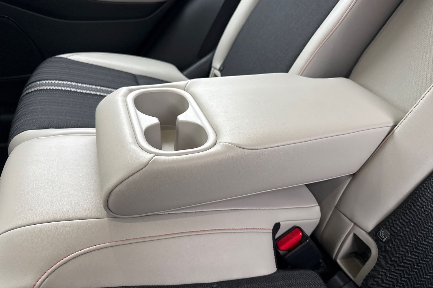 Used Honda HR-V 2022 for sale - 76480940: Photo 26