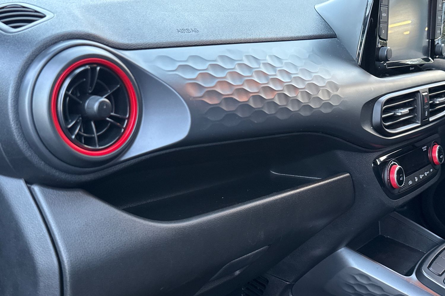 Used Hyundai i10 2023 for sale - 76405865: Photo 35