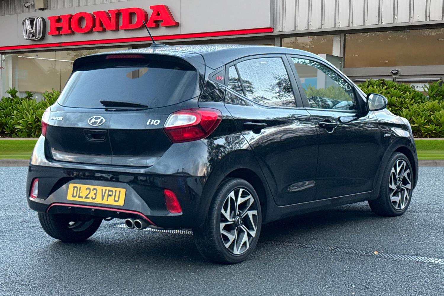 Used Hyundai i10 2023 for sale - 76405865: Photo 8