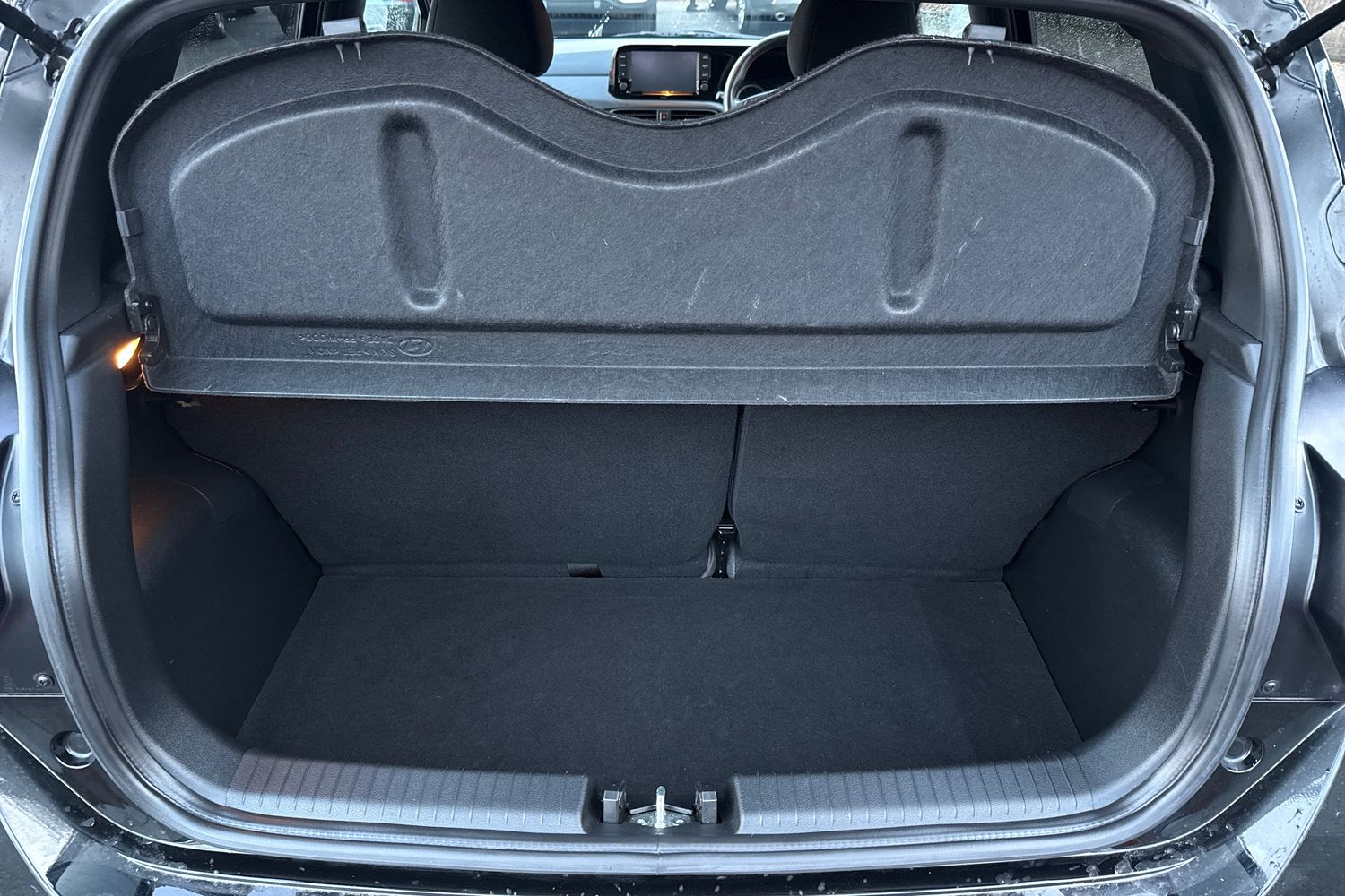 Used Hyundai i10 2023 for sale - 76405865: Photo 9