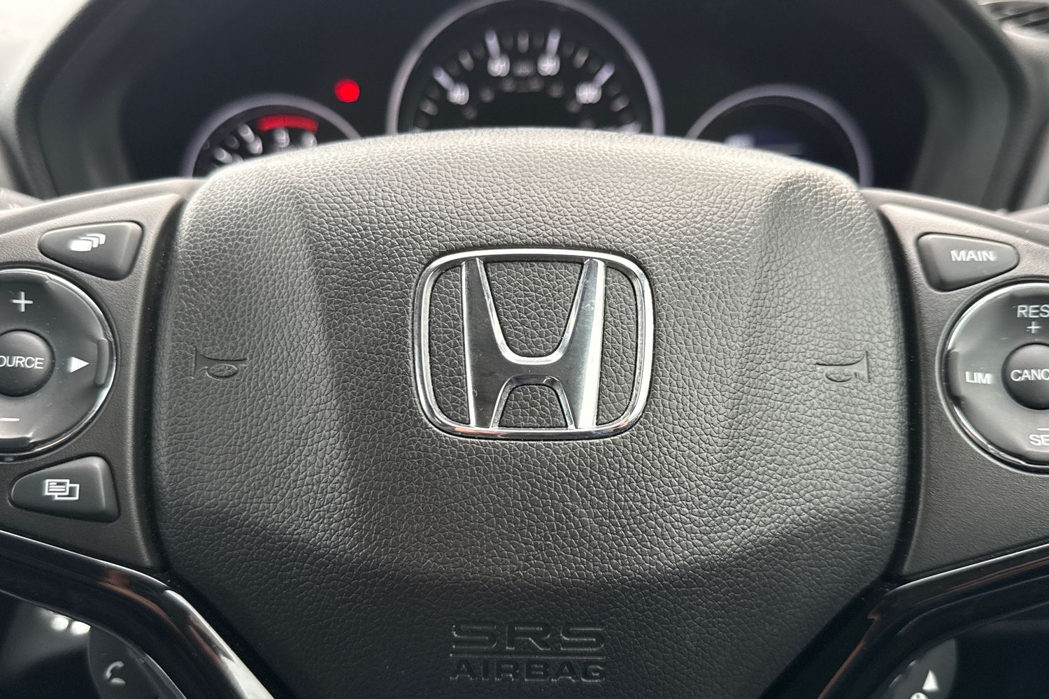 Used Honda HR-V 2017 for sale - 76564728: Photo 34