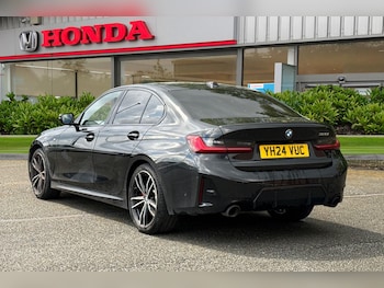 Used BMW 3 Series 2024 for sale - 78616072: Photo