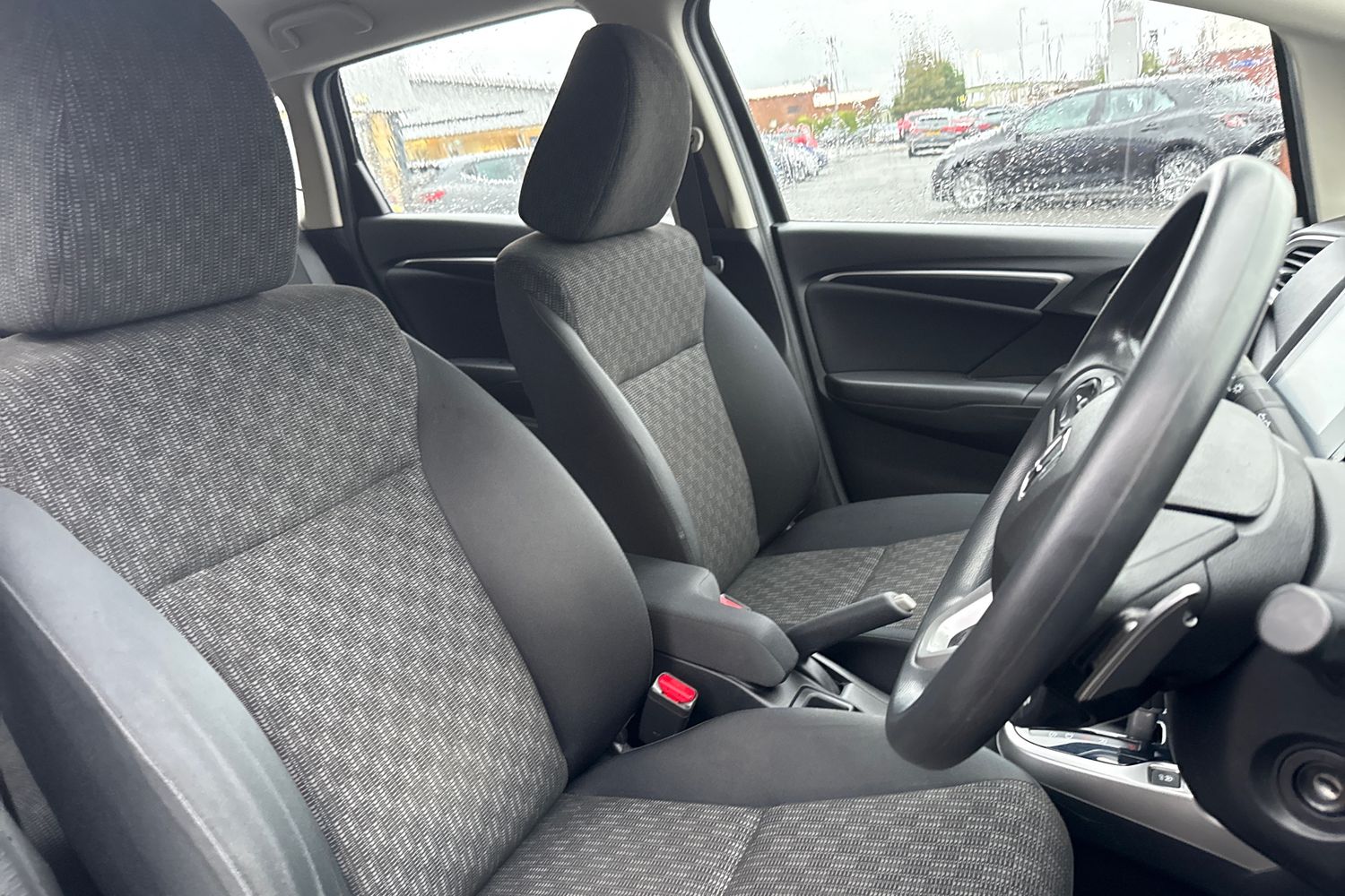 Used Honda Jazz 2017 for sale - 76820075: Photo 23