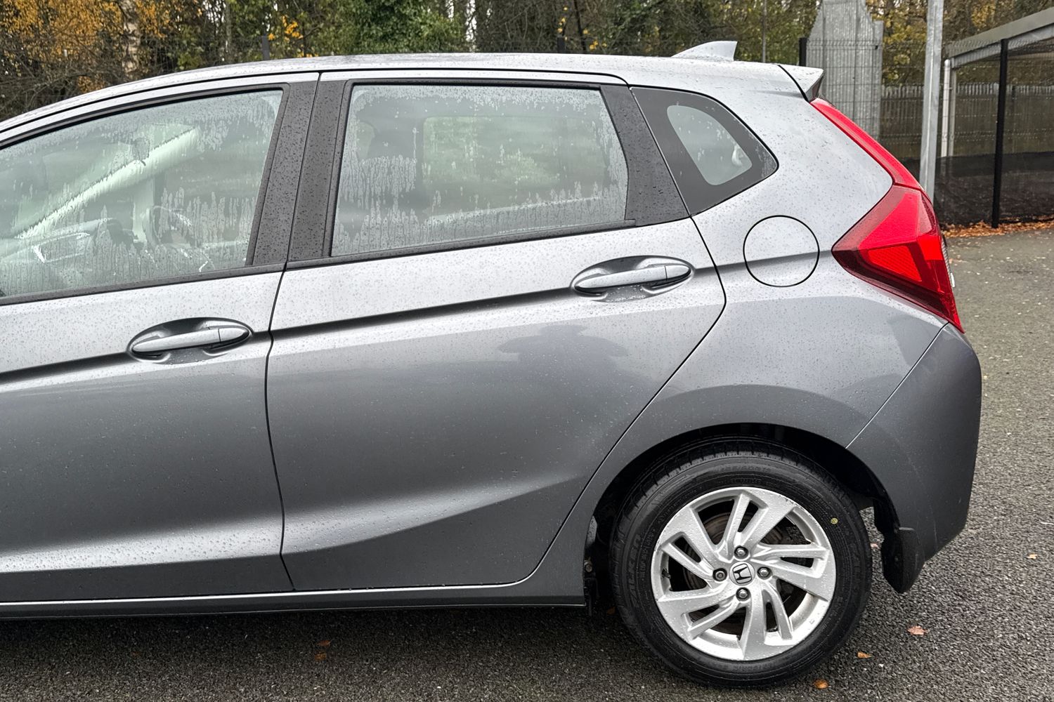 Used Honda Jazz 2017 for sale - 76820075: Photo 30