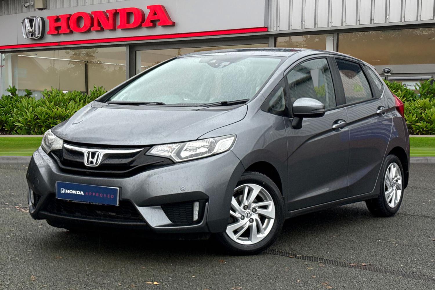 Used Honda Jazz 2017 for sale - 76820075: Photo 7