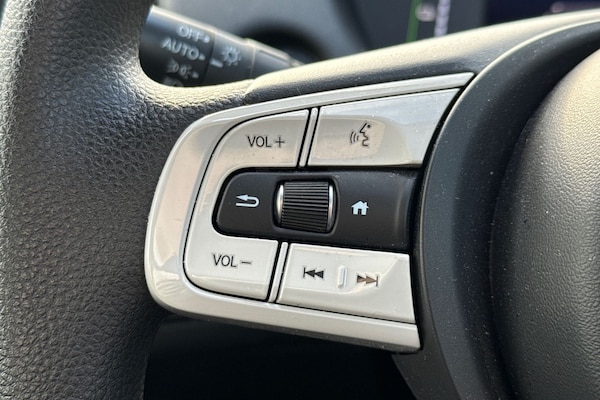 Used Honda Jazz 2023 for sale - 76143740: Photo 34