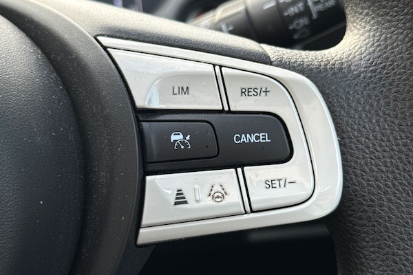 Used Honda Jazz 2023 for sale - 76143740: Photo 35