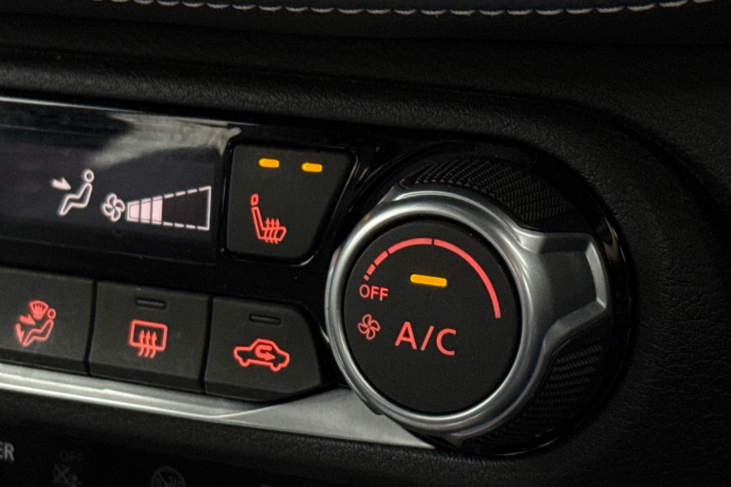 Used Nissan Juke 2020 for sale - 77680156: Photo 41