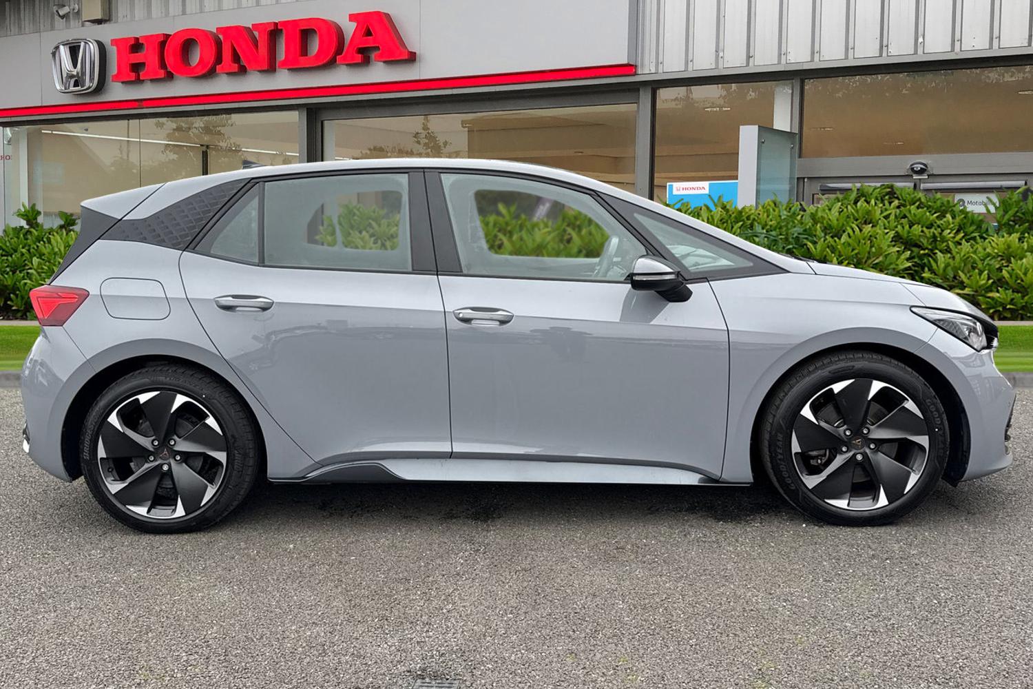 Used Cupra Born 2025 for sale - 77451190: Photo 3