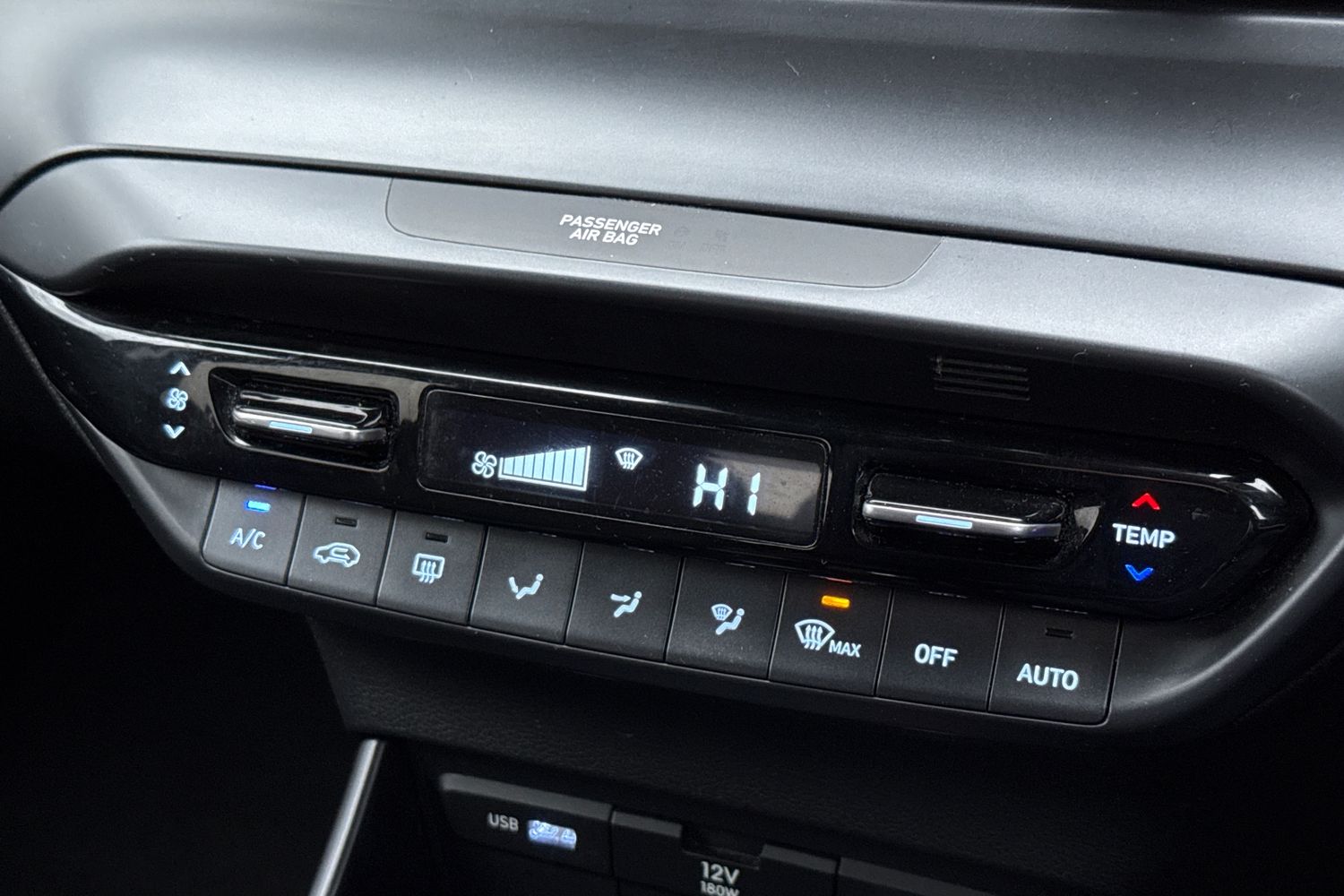 Used Hyundai i20 2021 for sale - 77287064: Photo 15