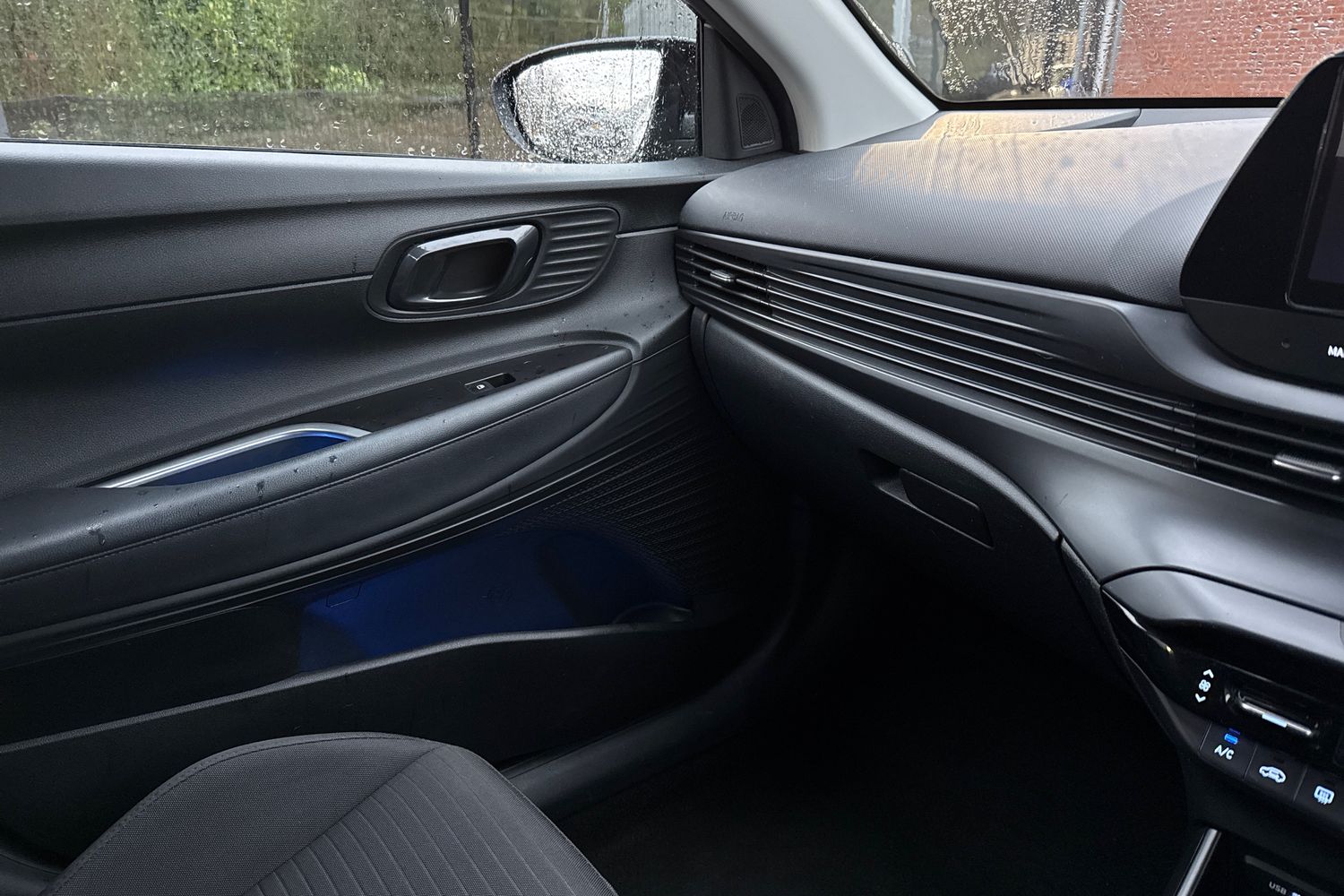 Used Hyundai i20 2021 for sale - 77287064: Photo 43