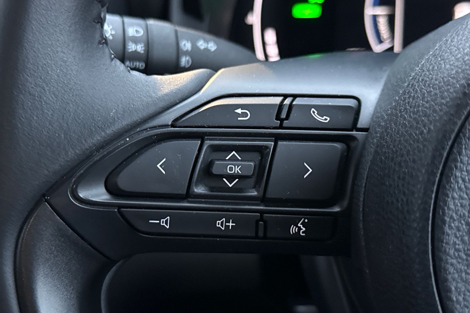 Used Toyota Yaris Cross 2024 for sale - 77152469: Photo 36