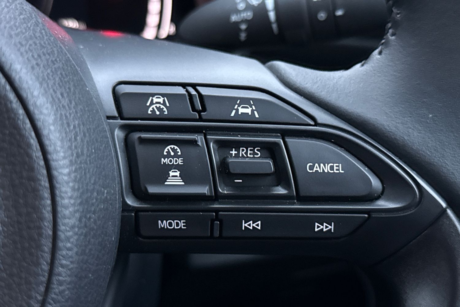 Used Toyota Yaris Cross 2024 for sale - 77152469: Photo 37