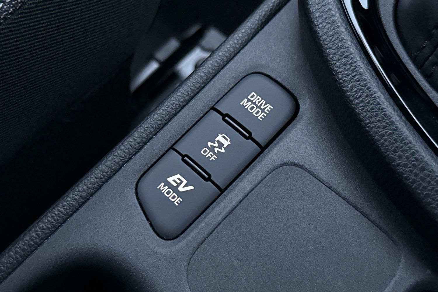 Used Toyota Yaris Cross 2024 for sale - 77152469: Photo 40