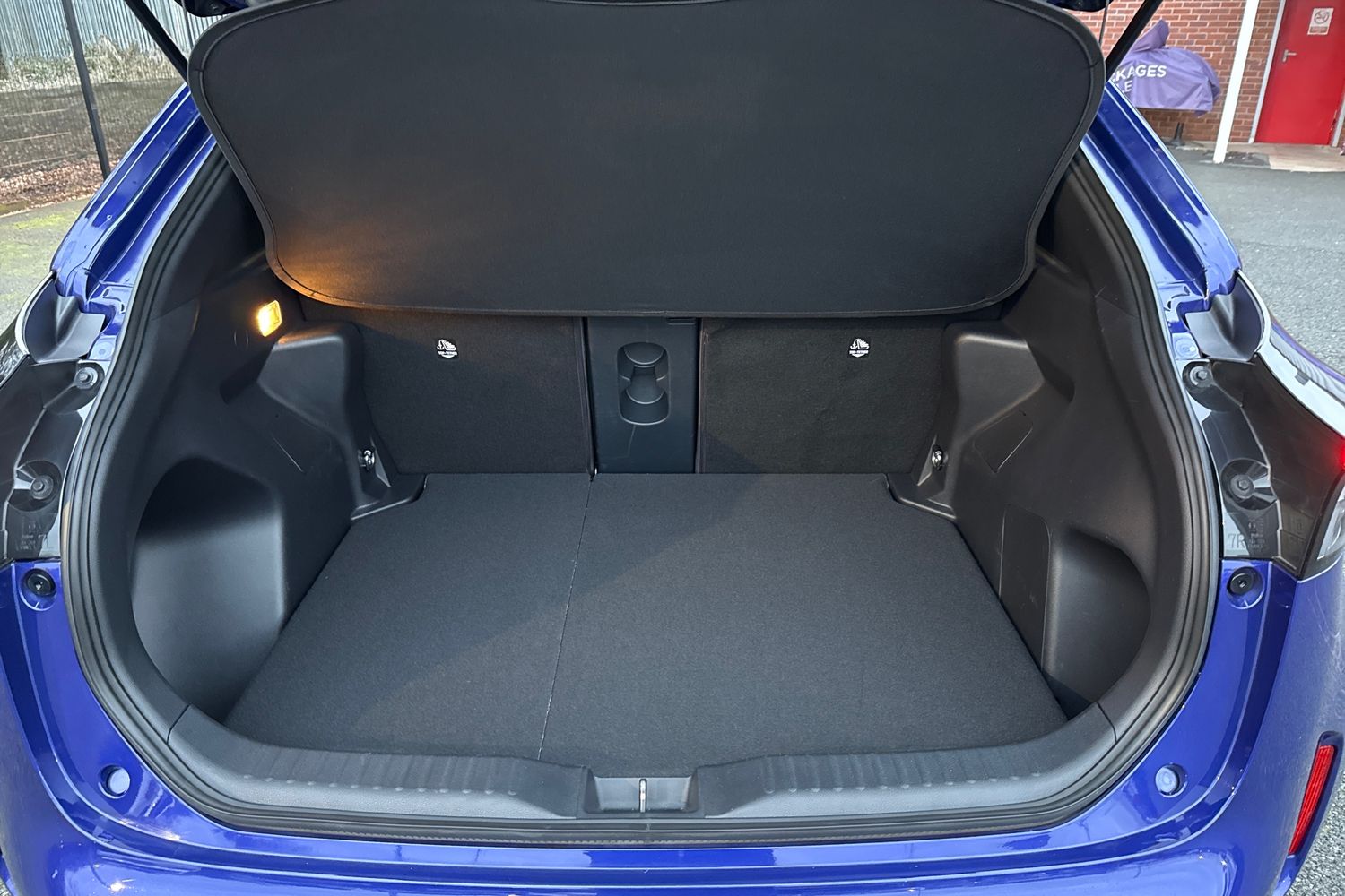 Used Toyota Yaris Cross 2024 for sale - 77152469: Photo 9