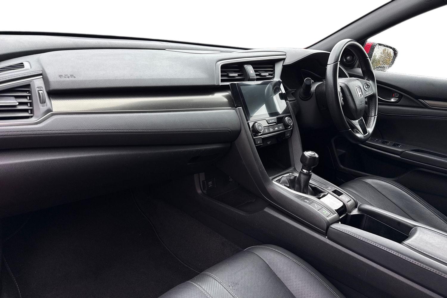 Used Honda Civic 2017 for sale - 76469314: Photo 16