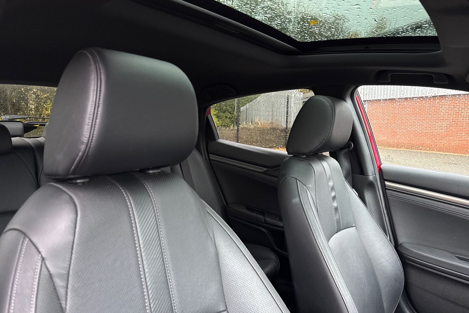 Used Honda Civic 2017 for sale - 76469314: Photo 24