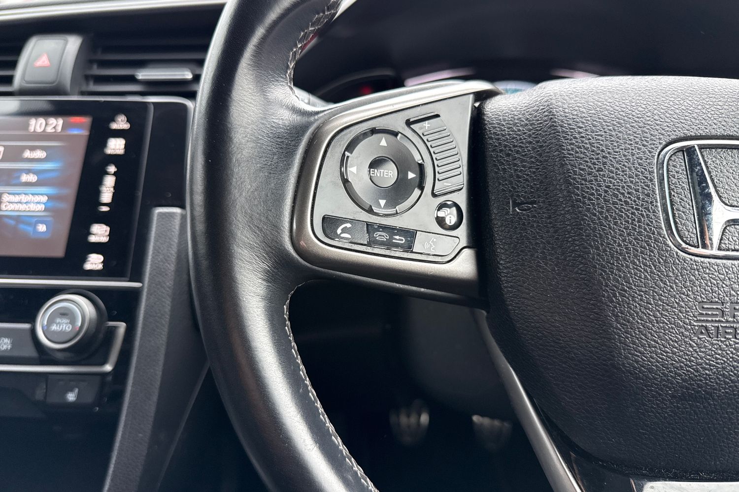 Used Honda Civic 2017 for sale - 76469314: Photo 29