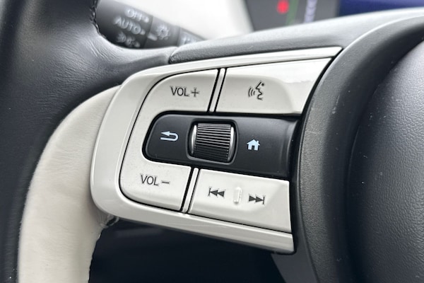 Used Honda Jazz 2022 for sale - 76186058: Photo 34