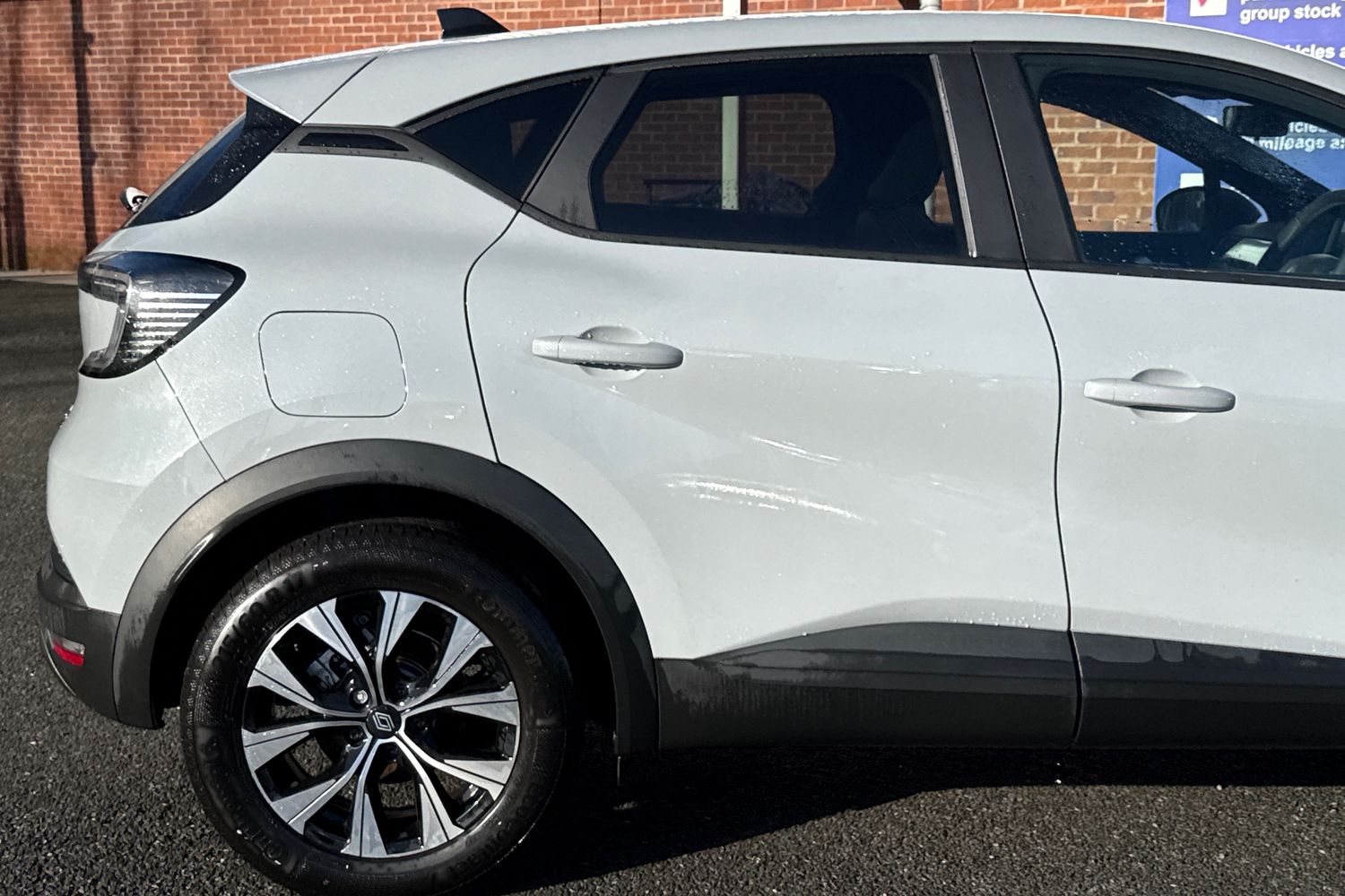 Used Renault Captur 2025 for sale - 77649341: Photo 30