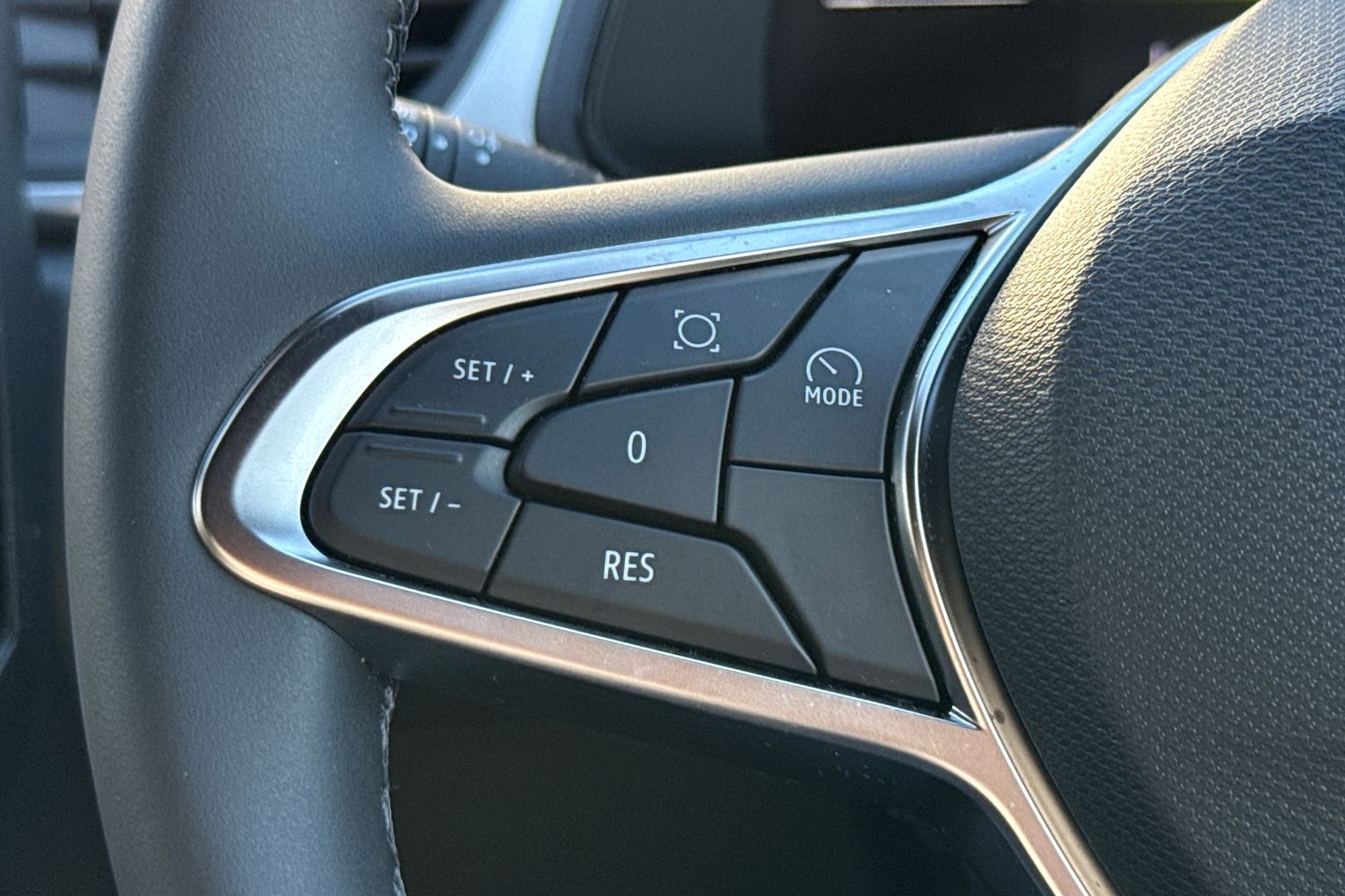 Used Renault Captur 2025 for sale - 77649341: Photo 37