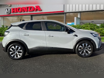 Used Renault Captur 2025 for sale - 77649341: Photo