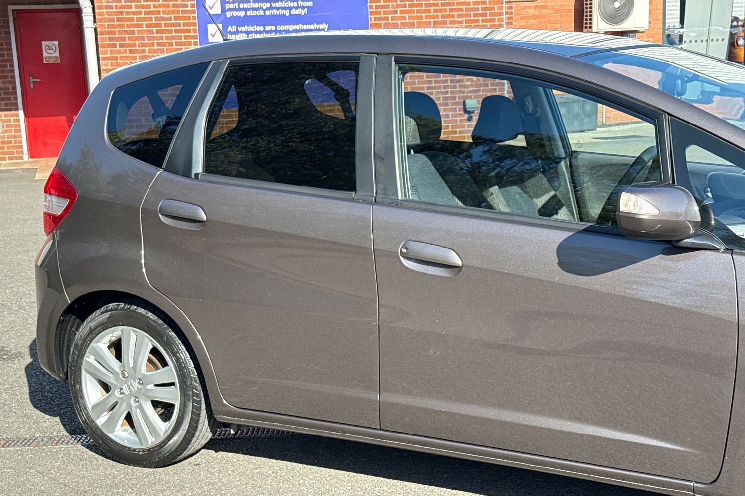 Vehicle 28