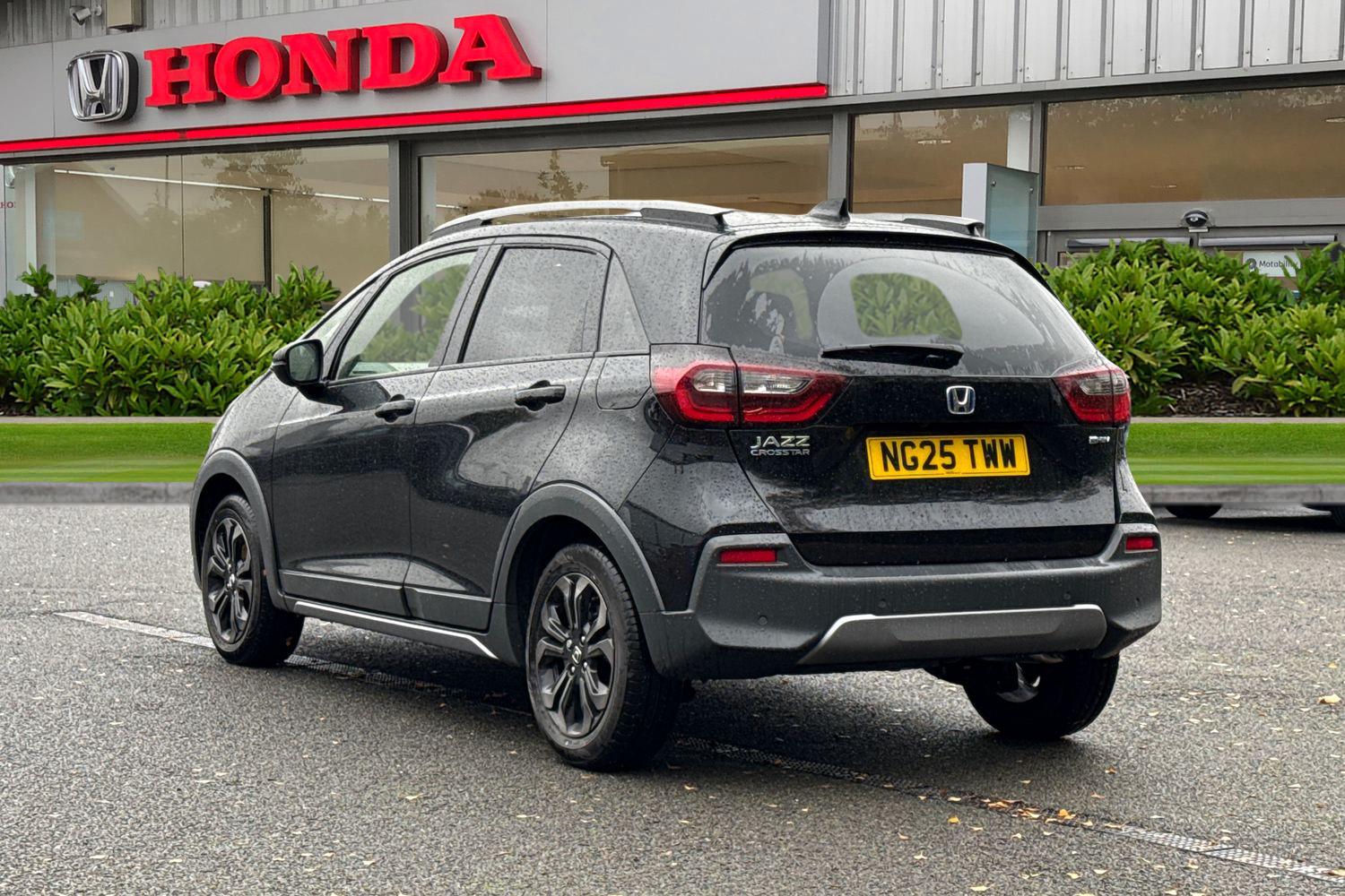 Used Honda Jazz 2025 for sale - 76469282: Photo 2