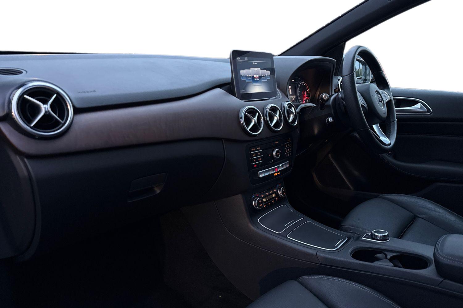 Used Mercedes-Benz B Class 2018 for sale - 76481110: Photo 16