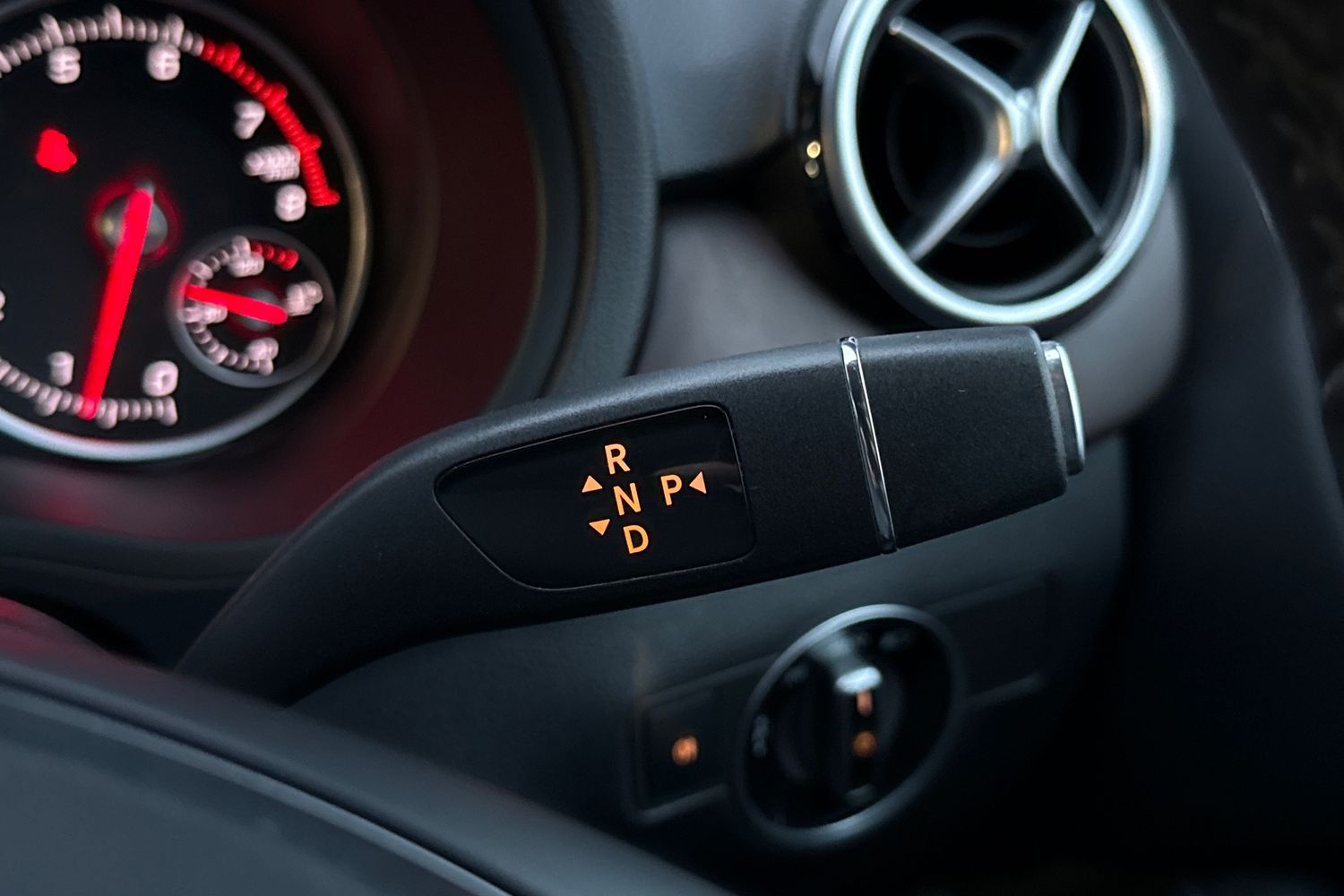 Used Mercedes-Benz B Class 2018 for sale - 76481110: Photo 28