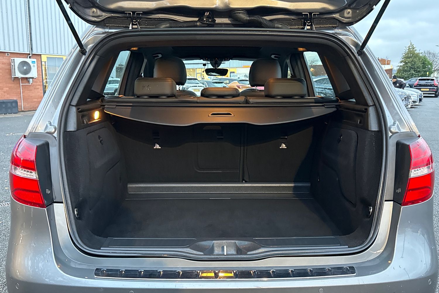 Used Mercedes-Benz B Class 2018 for sale - 76481110: Photo 9