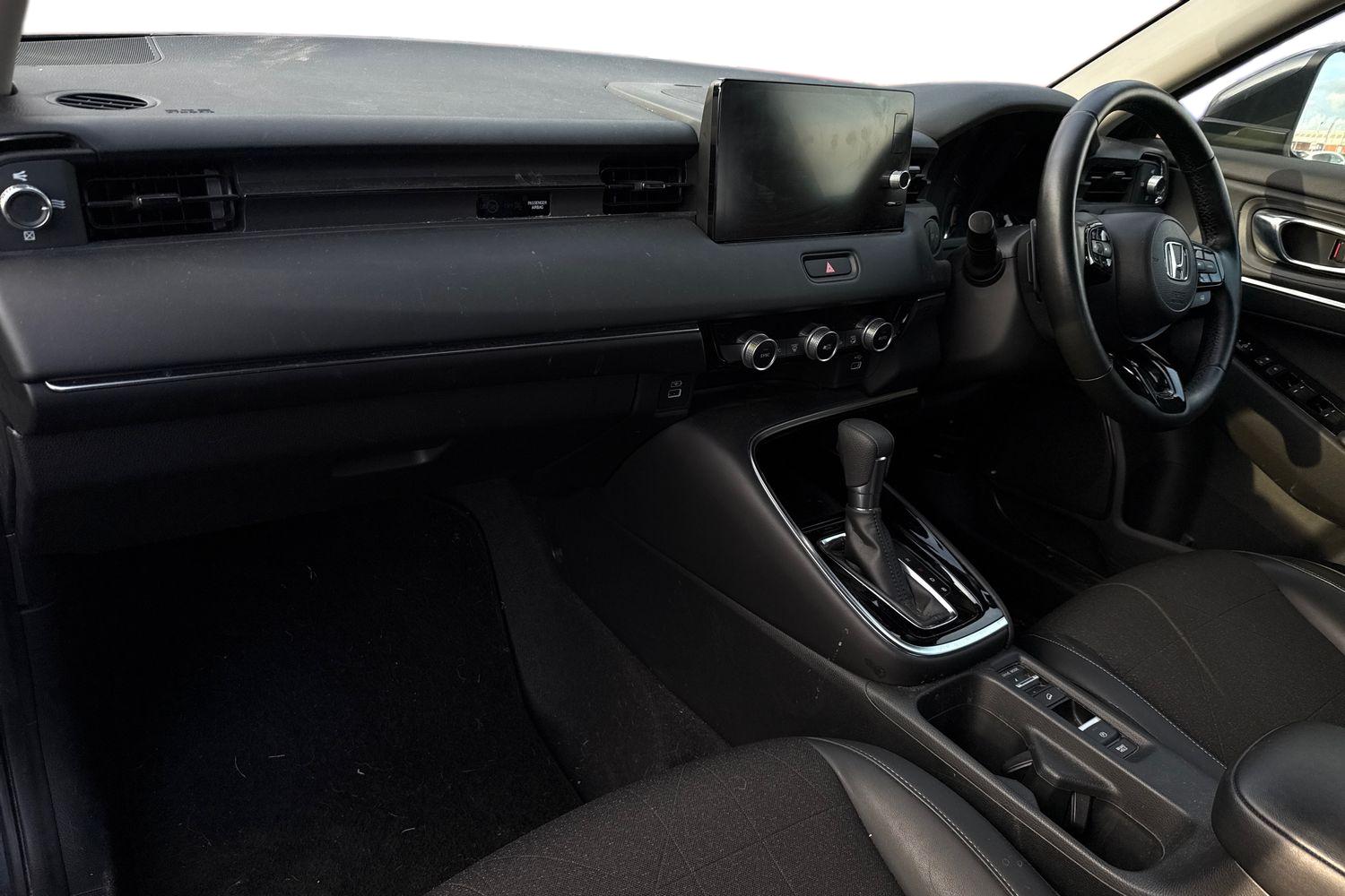 Used Honda HR-V 2023 for sale - 77361860: Photo 2