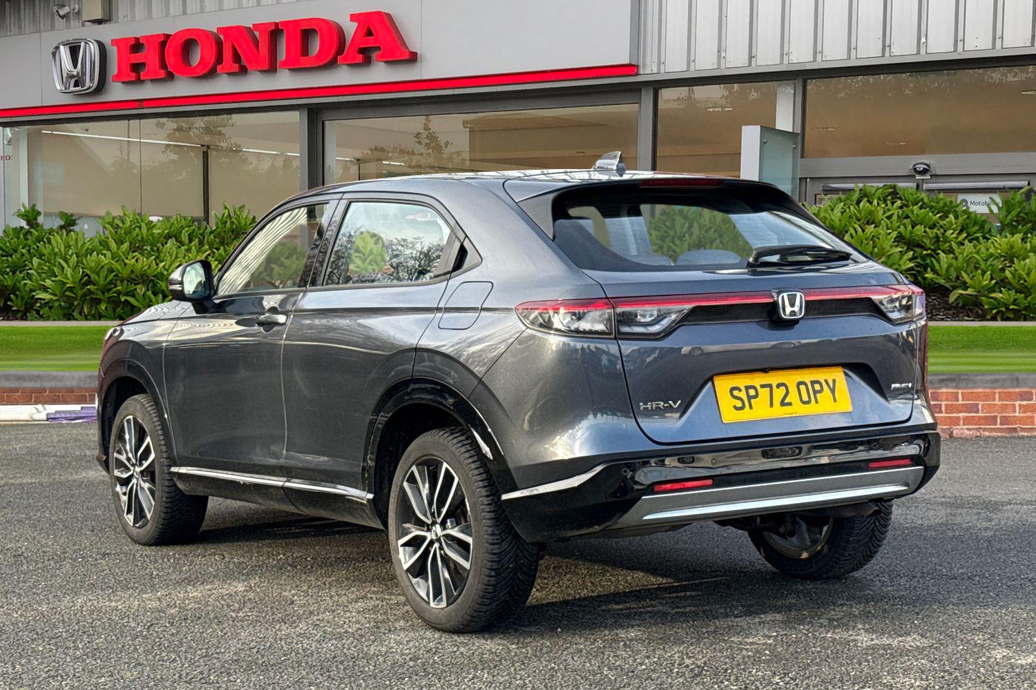 Used Honda HR-V 2023 for sale - 77361860: Photo 3