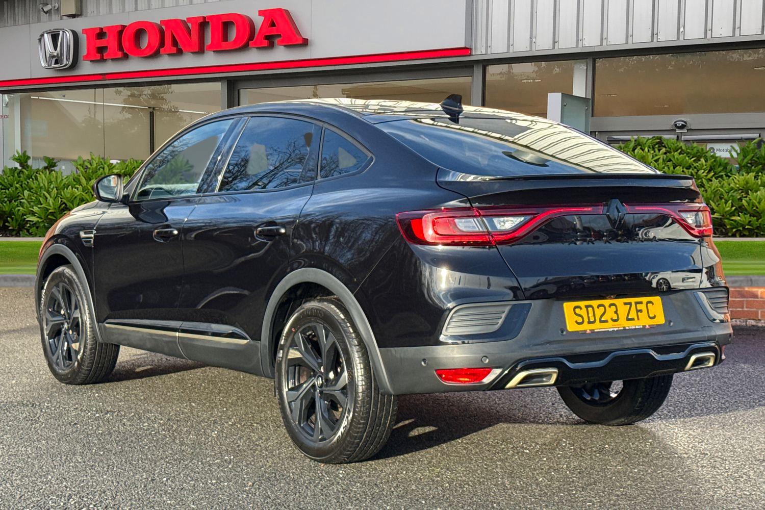 Used Renault Arkana 2023 for sale - 77211568: Photo 2