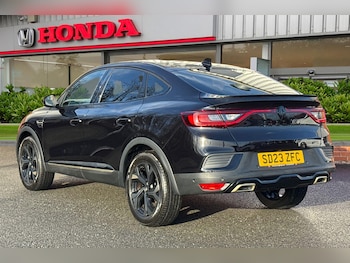 Used Renault Arkana 2023 for sale - 77211568: Photo